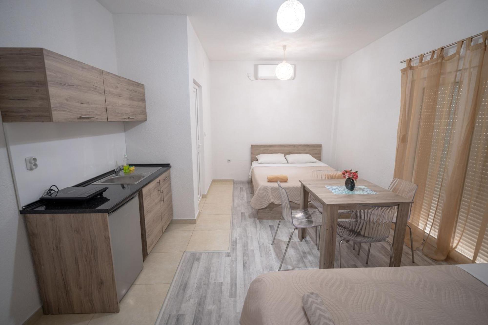 Luna Apartments Gevgelija Buitenkant foto