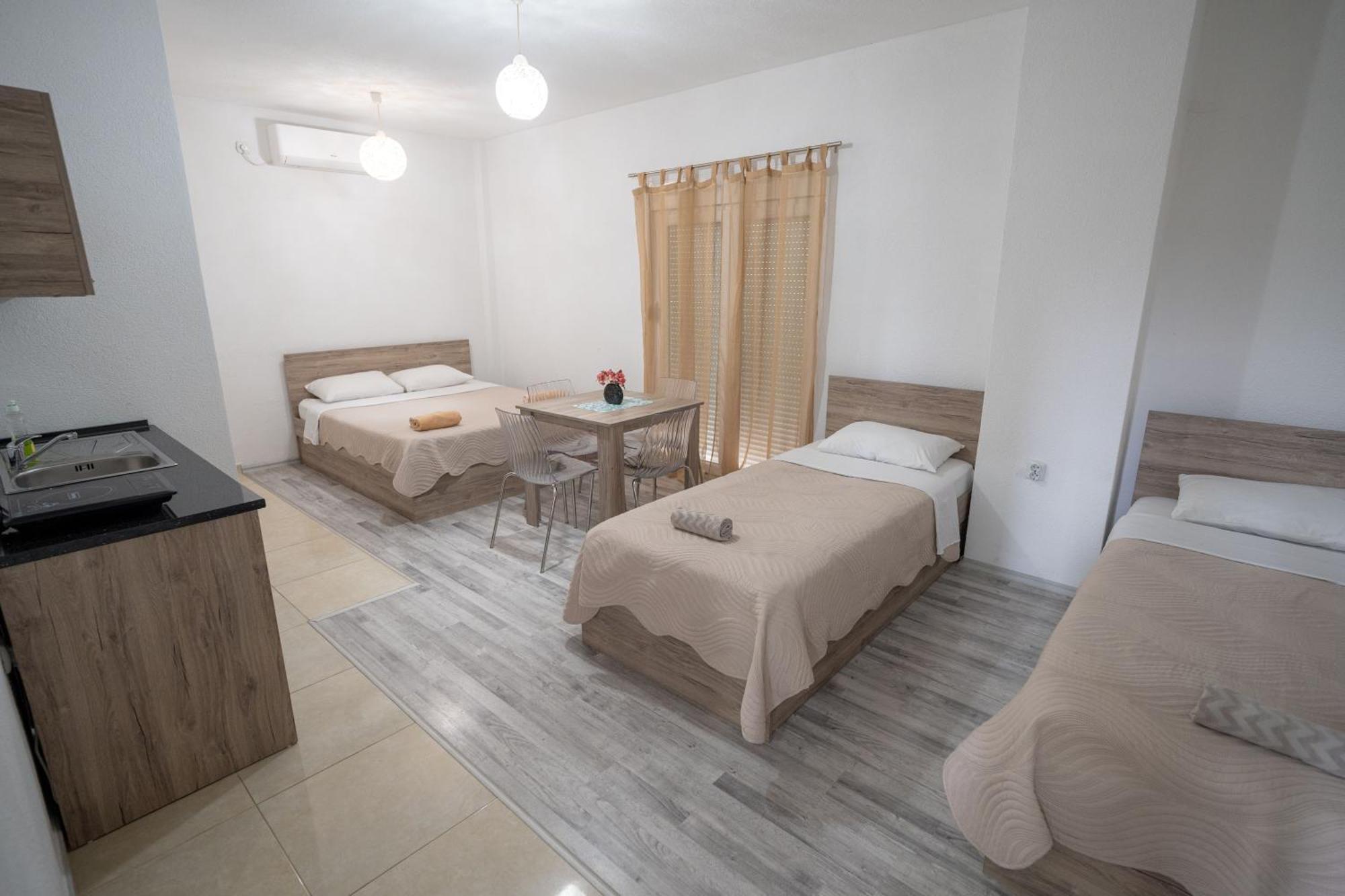 Luna Apartments Gevgelija Buitenkant foto